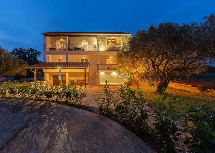 公寓 Srica By Interhome